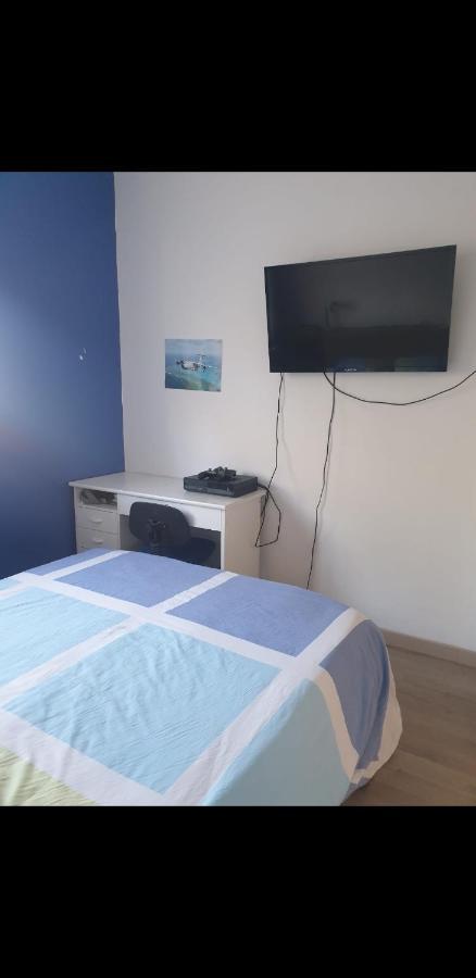 Chambre Chez Habitant 1 Carbon-Blanc Kültér fotó